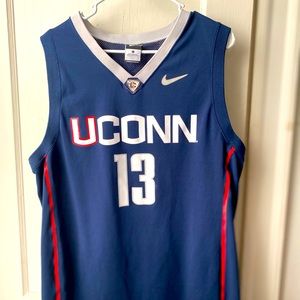 Nike UCONN Huskie’s Jersey